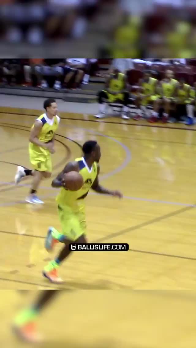 （山姆高德过人精彩集锦）这记山姆高德过人真的帅爆了！