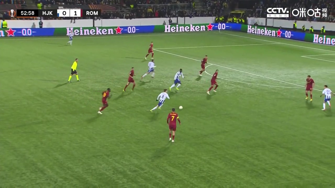 （布朗尼队友波士顿）柔韧性极强！布朗尼学长BJ-波士顿砍20+10