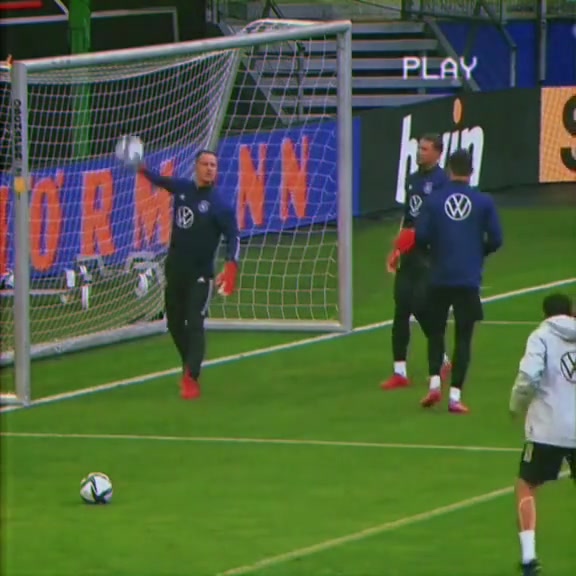 （兄弟篮球视频）不痴迷单打、传导流畅，这才是真正的兄弟篮球！