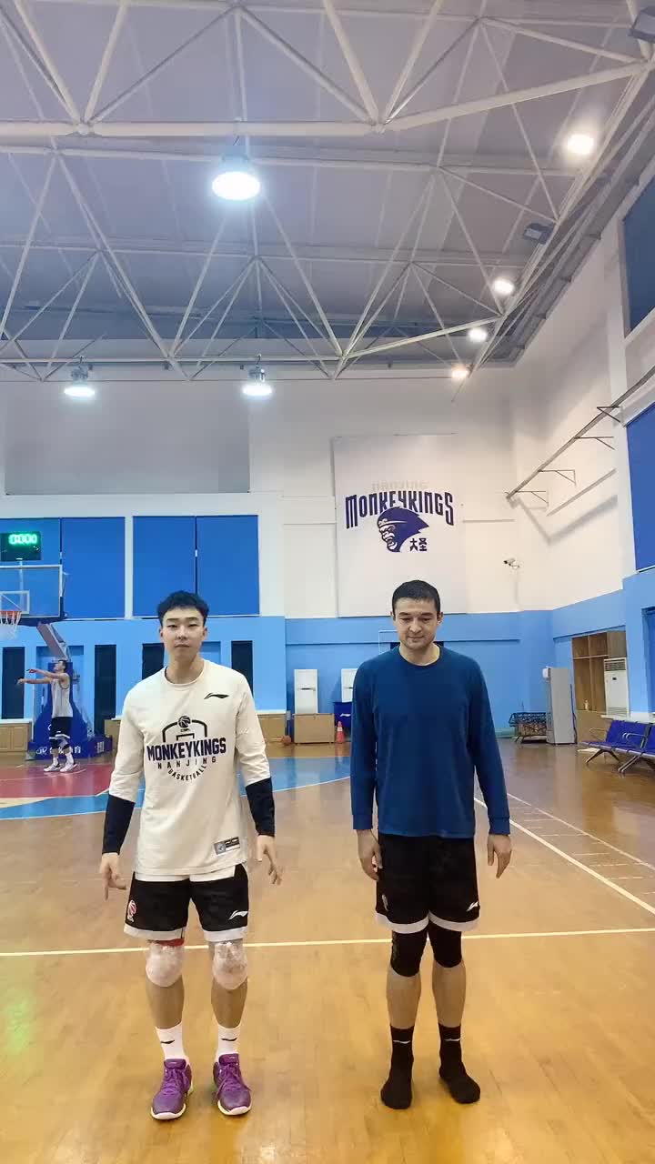 （西热力江在哪个队打球）西热力江是不是球员中啦啦队舞跳得最好的？