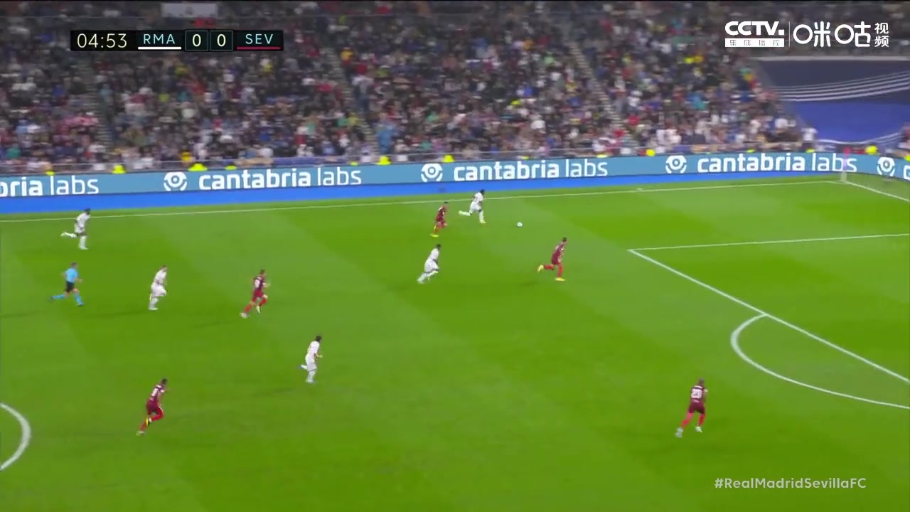 （美娜 徐静雨）美娜：小姐姐好看还是我和小七好看？徐静雨展现情商灵机一变