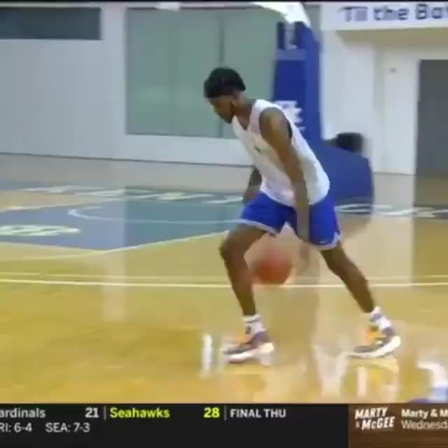 （肯塔基 nba）身体天赋爆炸！肯塔基新生杰克逊罚球线一步单臂大风车扣