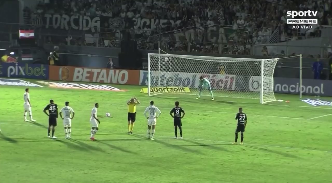 （周琦哈师大分琦）有点料啊！哈师大周琦秀扣篮