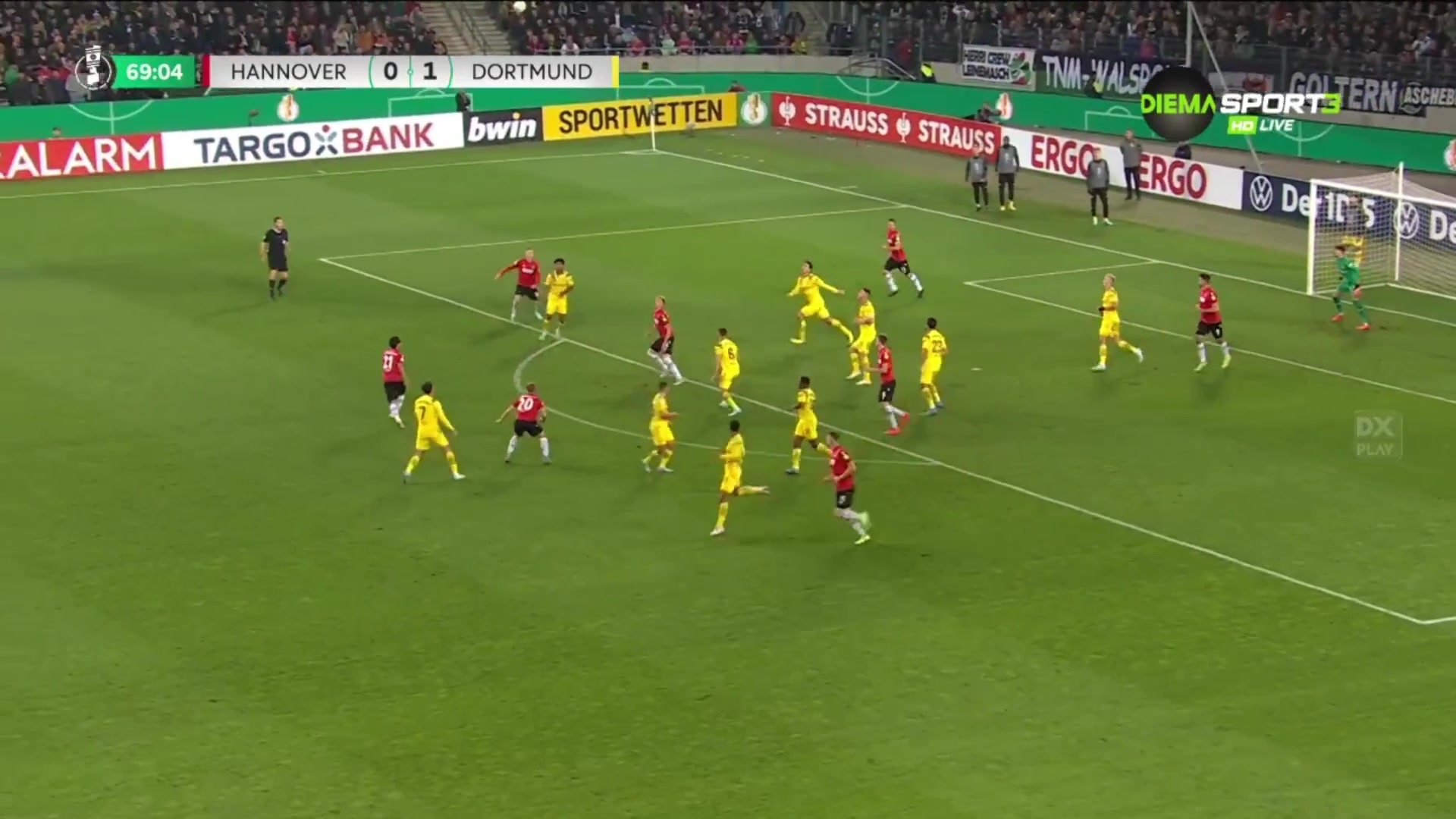 贝林厄姆禁区突破造点 随后操刀主罚命中（贝林厄姆什么位置）