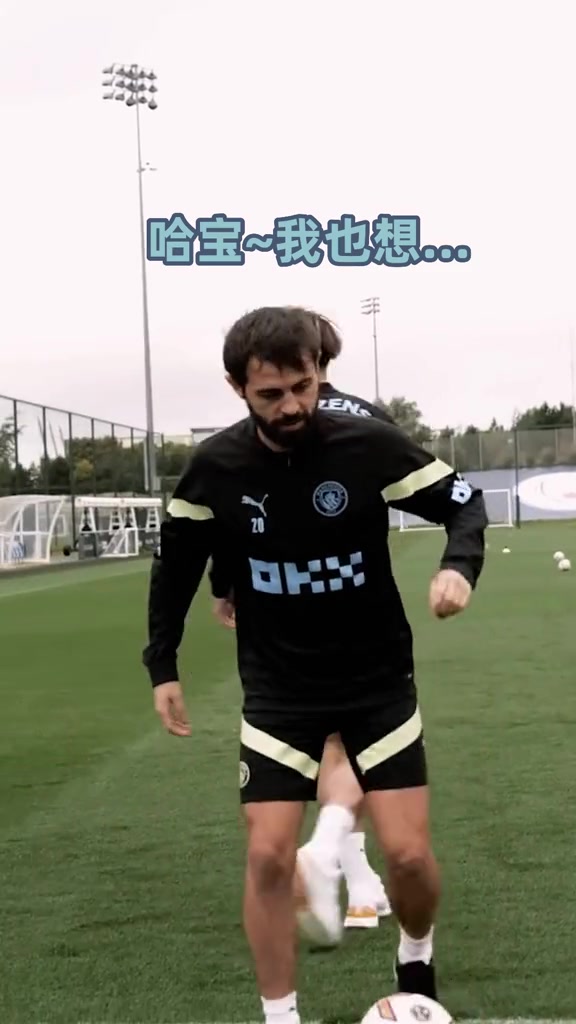 （我们总是抱怨事与愿违是什么歌）我们一直都是怨天尤人，殊不知我们才是最幸运的。