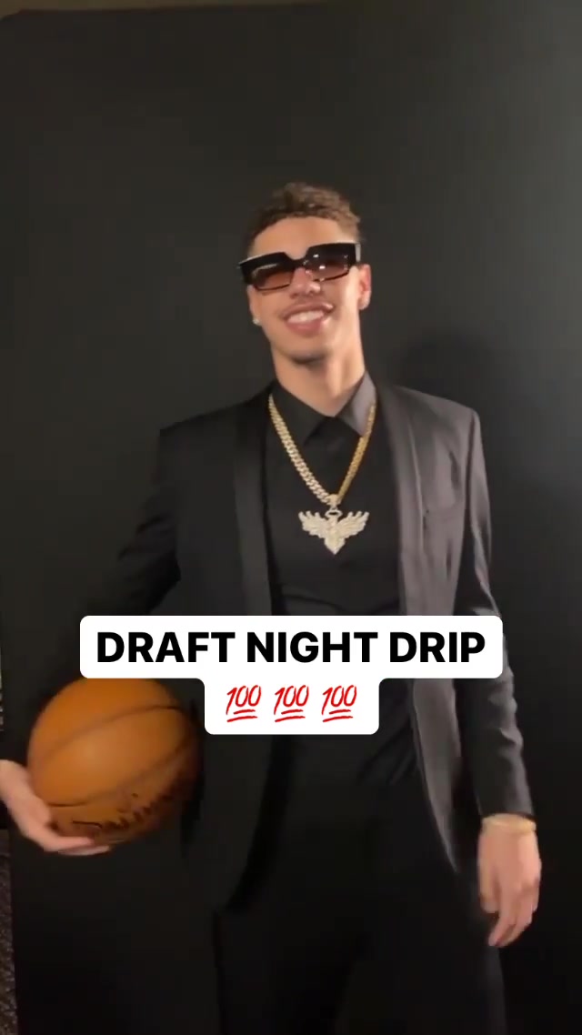 （三球拉梅洛鲍尔身高）小帅系列：三球拉梅洛-鲍尔选秀夜炫酷着装