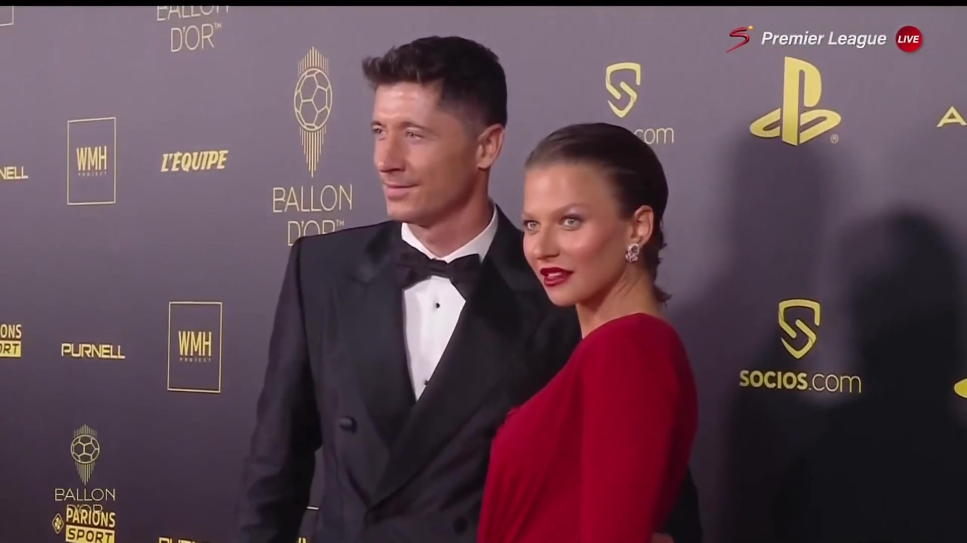 （把球给我我要回家出处）把球给我，我想回家！小伙在野球场被晃到怀疑人生