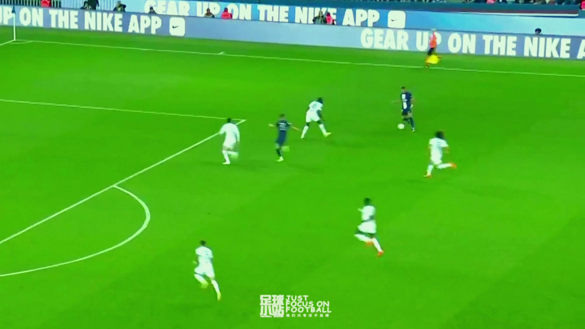 简直是无解的存在！看看年轻的姚明是如何统治CBA的