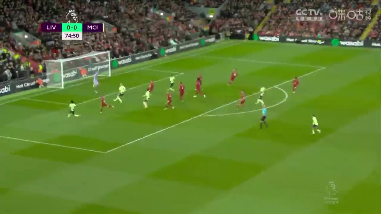 （打篮球和广场舞大妈冲突的解决方式）这招无敌哈！打球遇上广场舞大妈怎么办