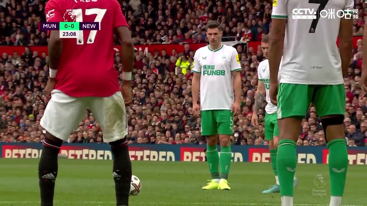 （大学生的孤独感）大学生的孤独。。。。