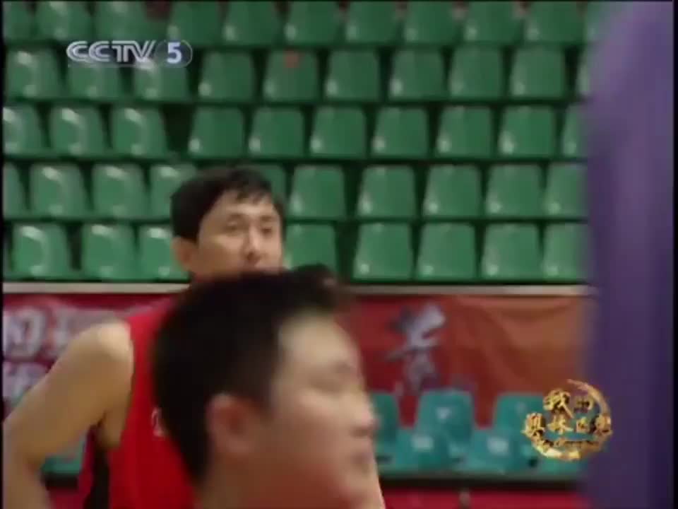 （杜锋和李春江关系怎么样）杜锋曾谈李春江：他是很直率的教练 会直接指出你的错误