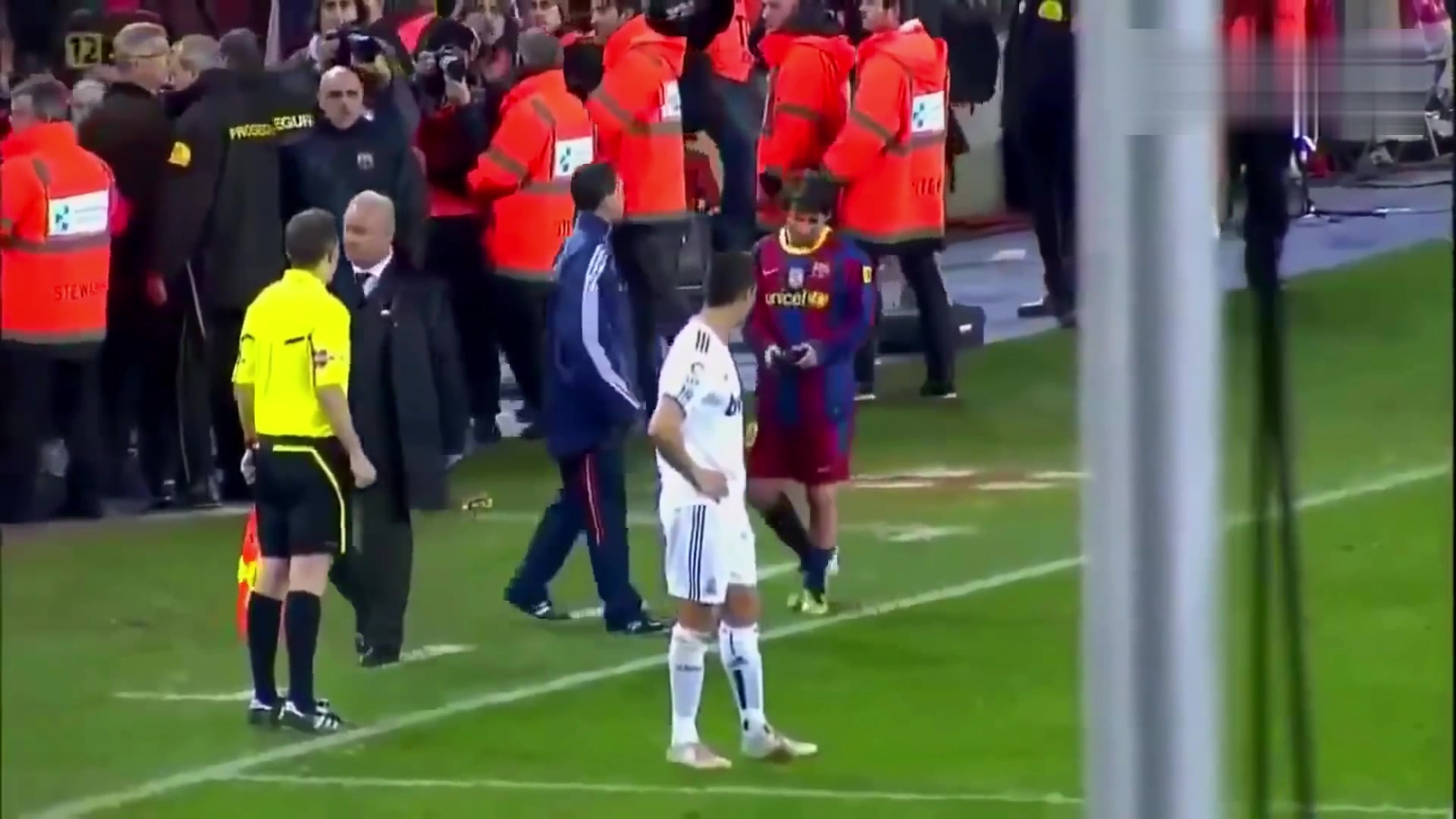 （丁彦雨航巅峰水平）期待你的回归！丁彦雨航巅峰赛季进攻集锦