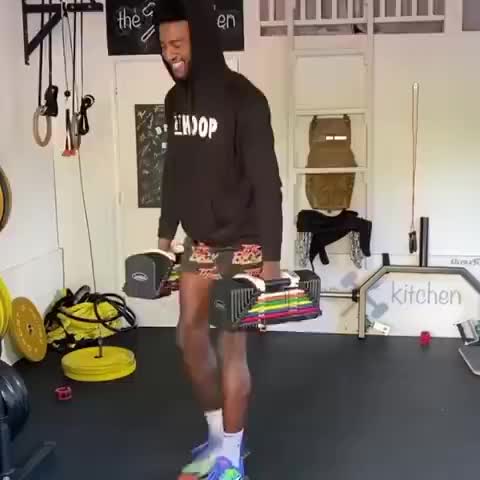 （克莱贝尔应该怎么玩）陶醉在音乐中！克莱和贝尔在一起训练