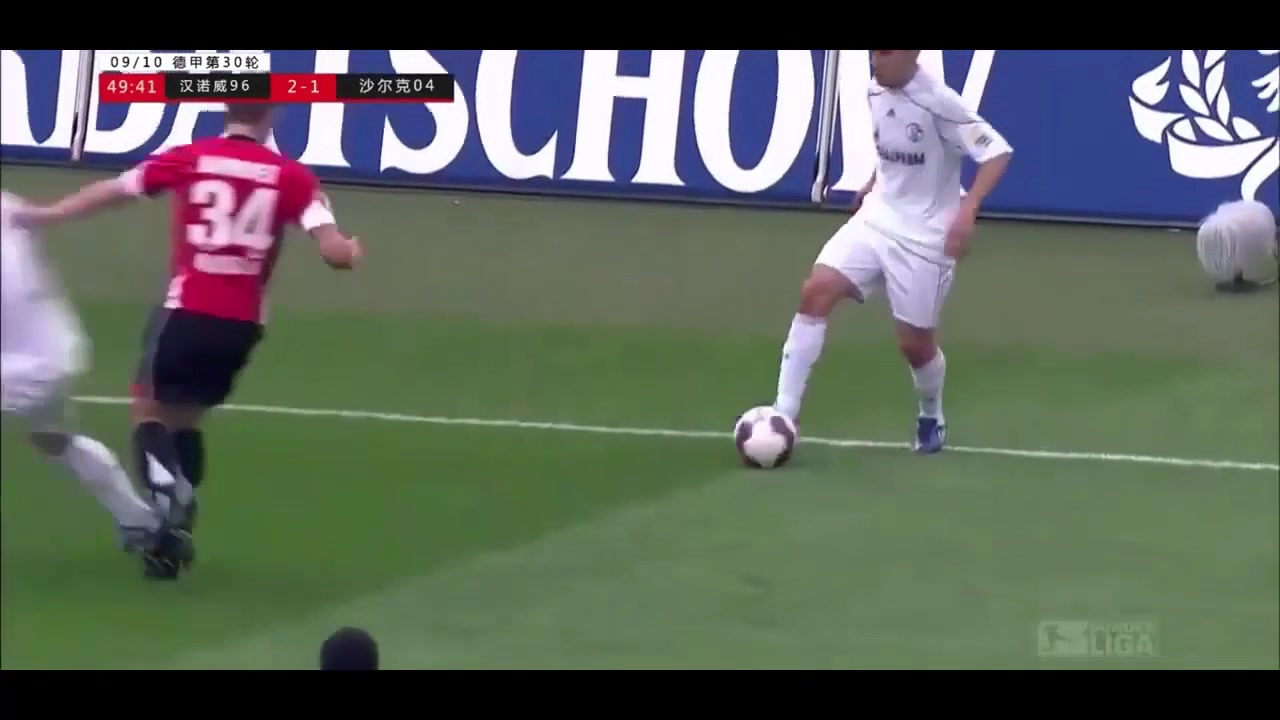 身披7号战袍！这或许是蒿俊闵在沙尔克踢得最好的一场德甲（蒿俊闵转会沙尔克04）