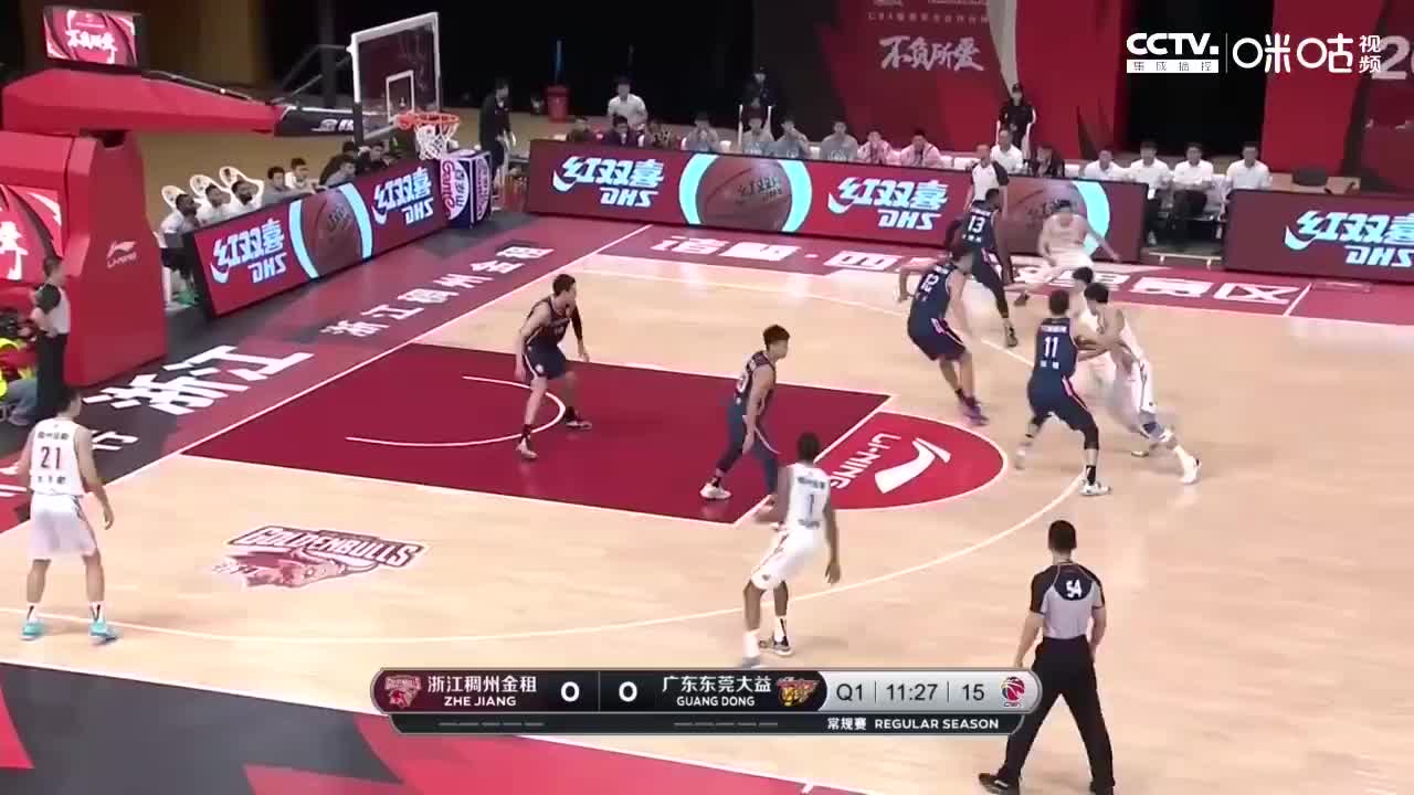 （吴前比赛视频）昨晚对飚马尚丝毫不虚！吴前砍下33分3板5助集锦