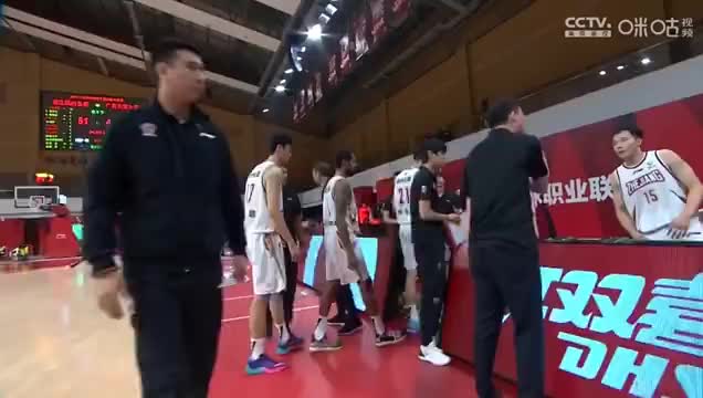 （刘指导是什么意思）刘指导发飙：你以为你们水平多高？