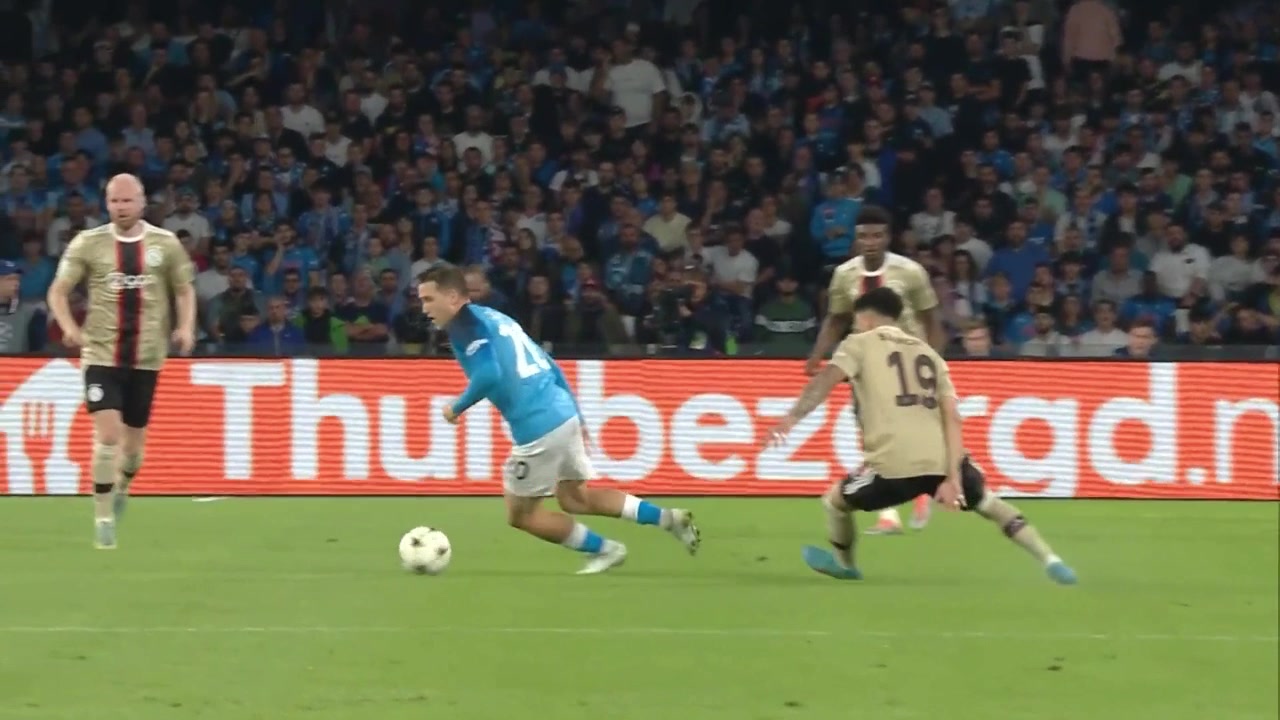 （学篮球花4000块值得吗）3500块学的篮球 值不值呢？