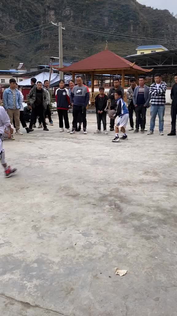 小朋友这套操作 有欧文和哈登内味了吗？