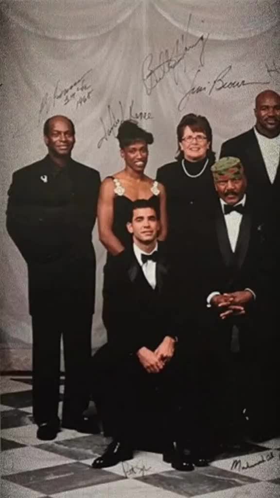 （1999年世纪最佳运动员）1999年史上最伟大世纪运动员合照 你能认出几位？