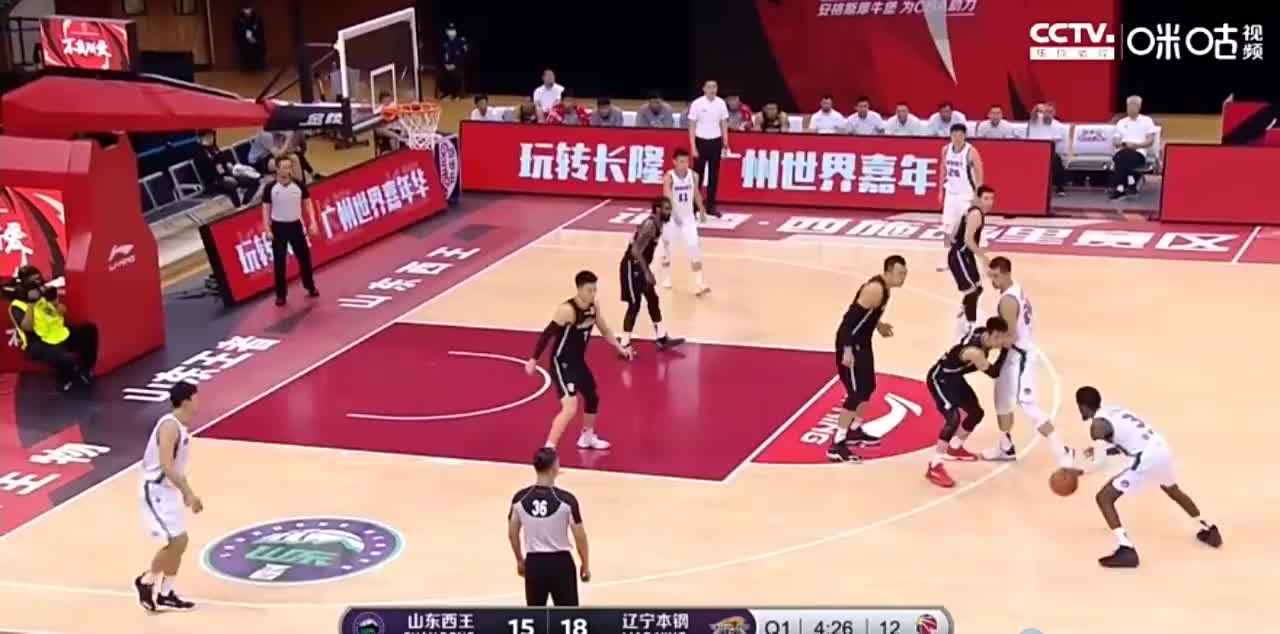 （张镇麟入选）被雪藏的原因？张镇麟登场2分43秒被李敬宇4中4连得10分