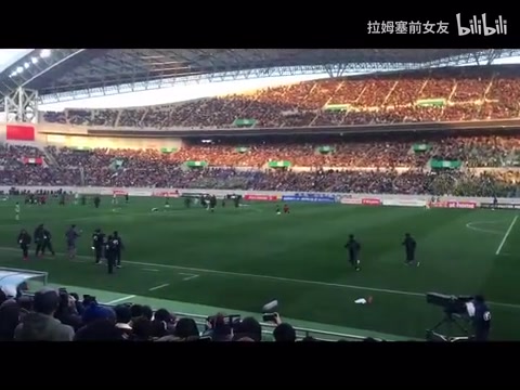 （唐斯 母亲 新冠）唐斯在节目中谈因新冠去世的母亲 不禁泪流满面