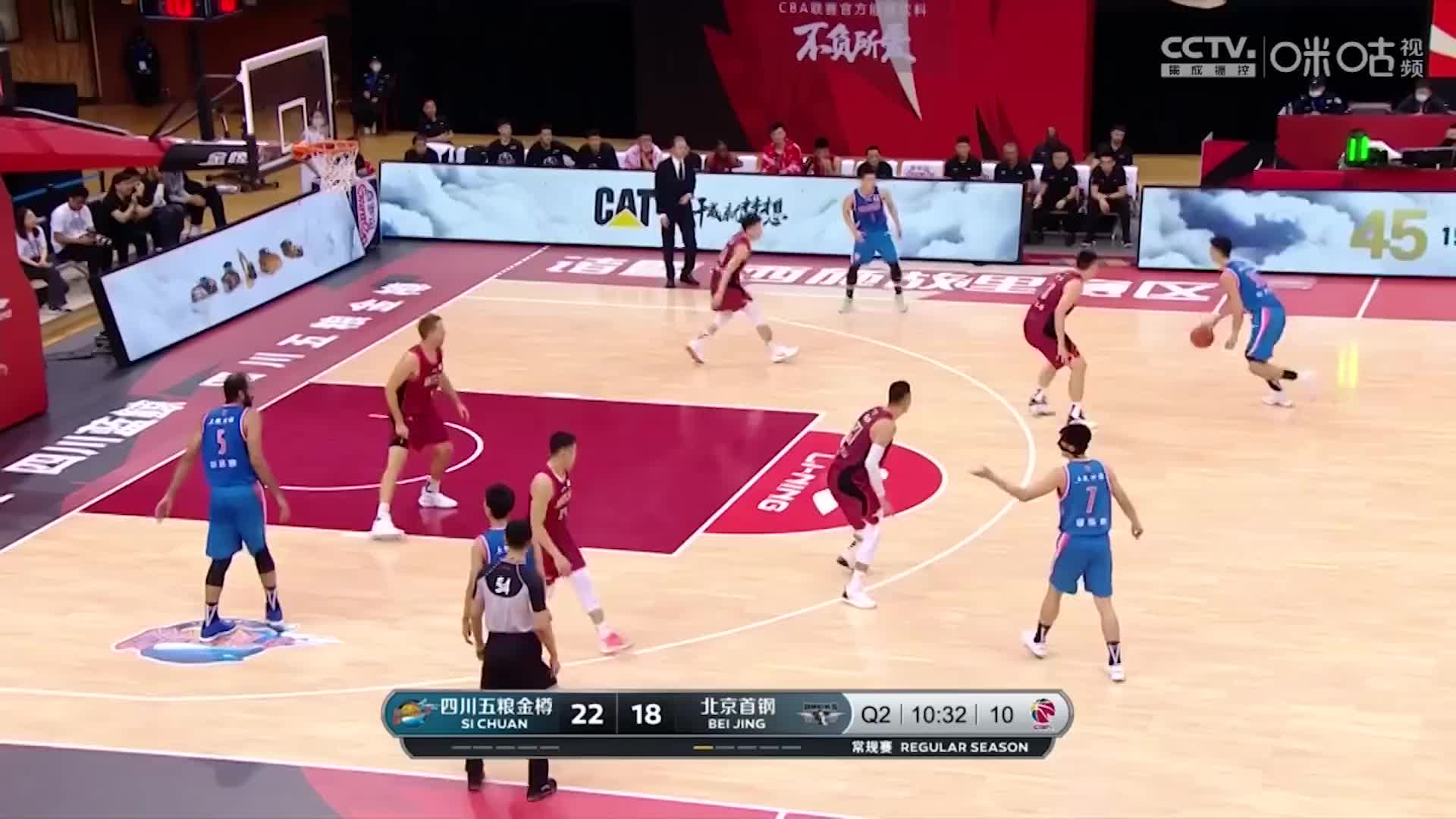 （汕大杜兰特朱松玮照片）替补出战表现出色！“汕大杜兰特”朱松玮7中5砍下14分集锦