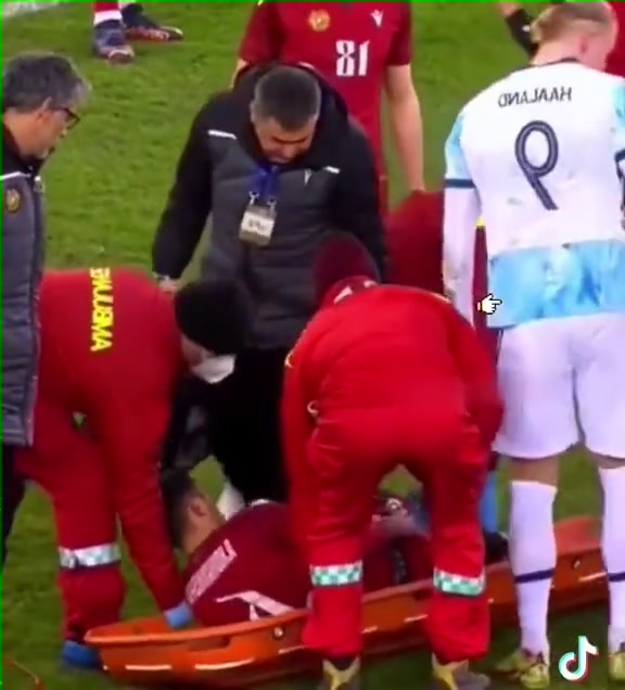 （杜兰特和麦迪谁的历史地位高）杜兰特和麦迪谁更厉害？看看当年科比怎么说