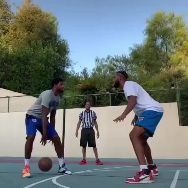 （唐斯打乔治）会玩！唐斯“扇”乔治一巴掌后一条龙扣篮