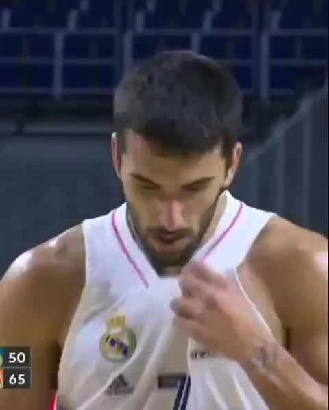 （坎帕佐nba首秀）前俩球就妖了！你觉得新赛季登陆NBA的坎帕佐能成功吗？