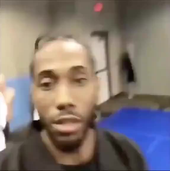 (莱昂纳德就是小卡)这样的莱昂纳德你见过吗?徒手劈木板 空手道小卡