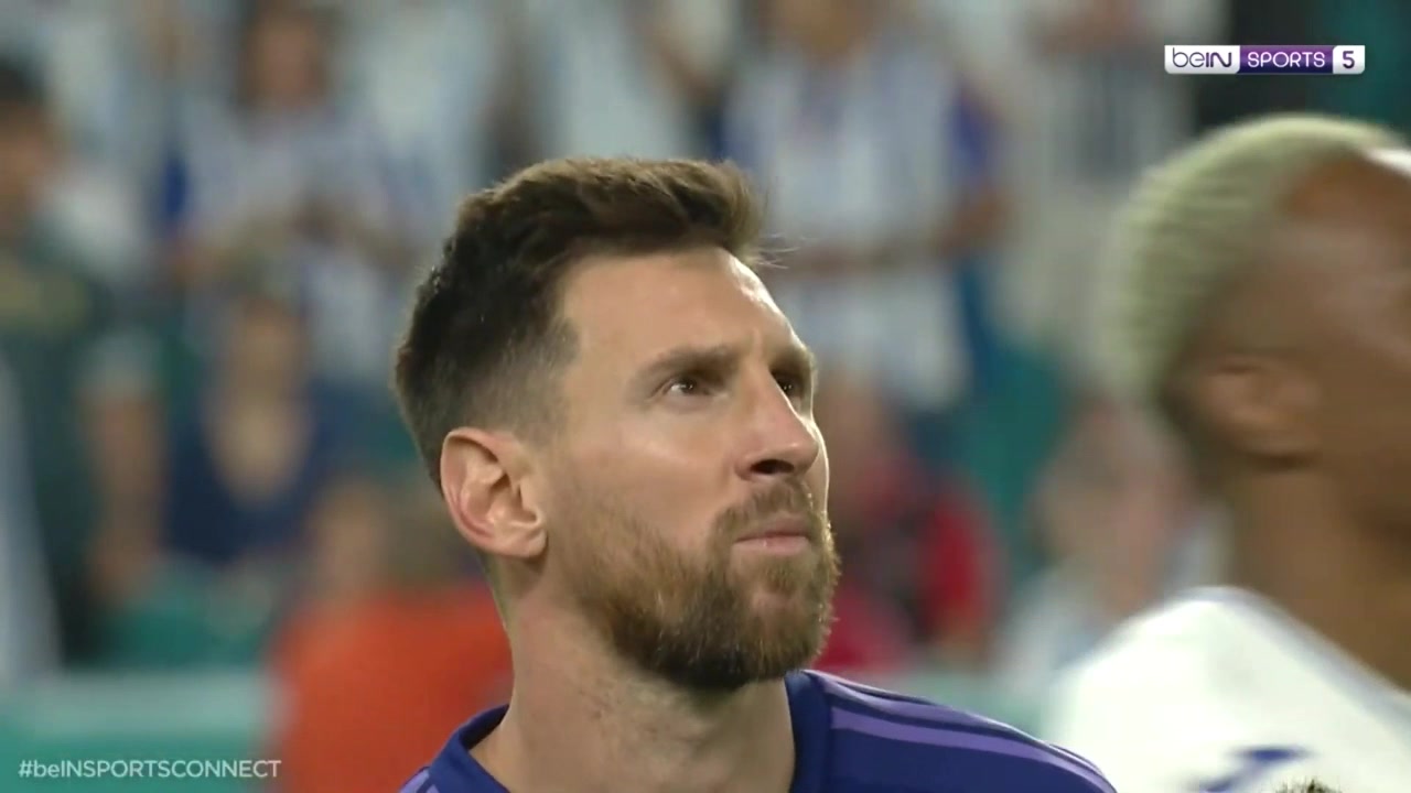 【集锦】友谊赛-梅西双响+禁区外吊射 阿根廷3-0洪都拉斯（梅西阿根廷红牌）