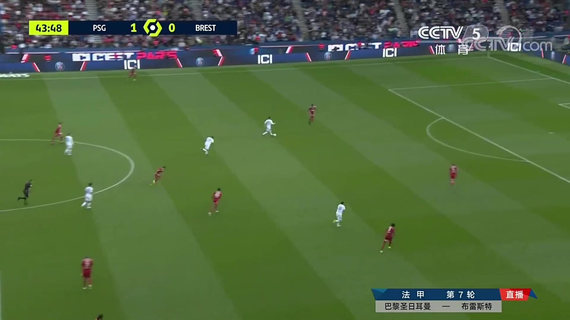 可惜啊！内马尔前场得球送直塞 梅西射门被门将没收（内马尔踢梅西）