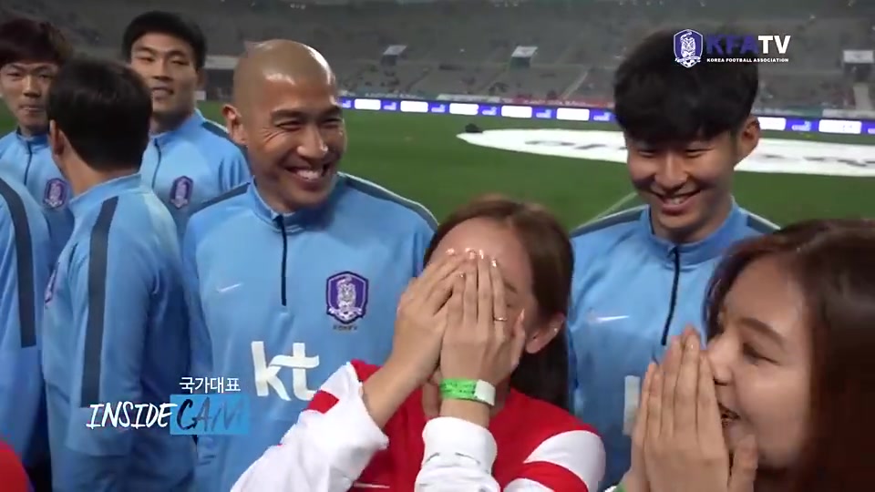 （周琦nba扣篮）那时的大魔王好瘦啊！看看当年周琦参加扣篮大赛的视频