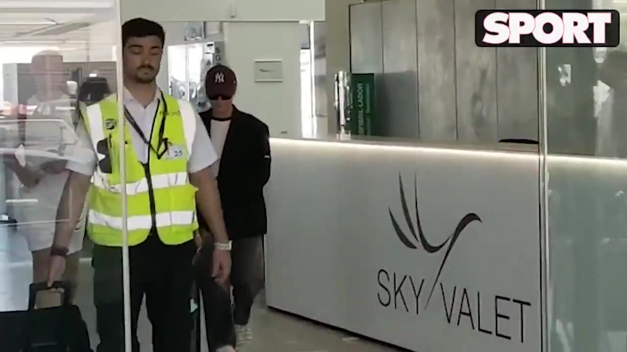 (狗看到主人)绝杀刺激!狗子看见自己主人“疯”了