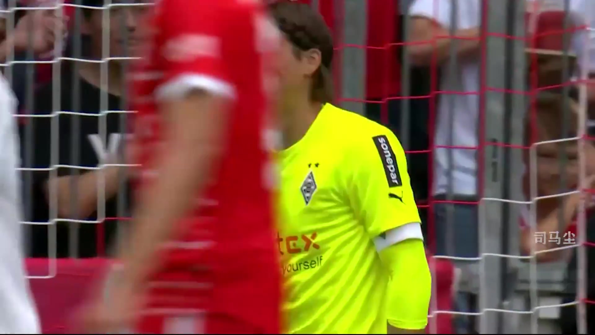 索默面对拜仁单场19次扑救集锦（拜仁 索萨）