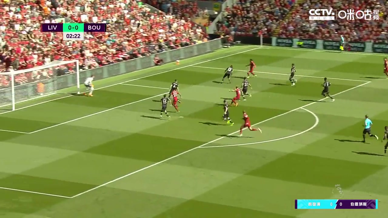 菲尔米诺献助攻,迪亚斯头球破门(苏亚雷斯和菲尔米诺谁强)