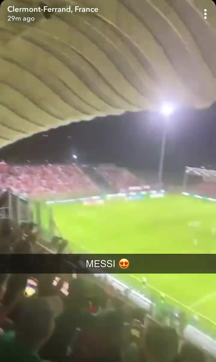 倒钩进球！整个体育场都在高呼“MESSI，MESSI，MESSI”（倒钩进球集锦）