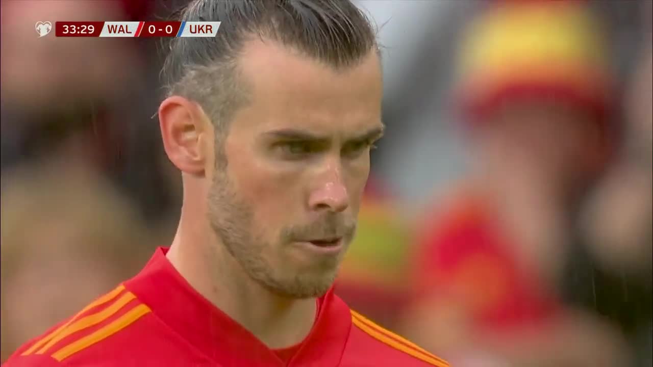 大圣发威！贝尔任意球打门造亚尔莫连科乌龙（贝尔 球员）