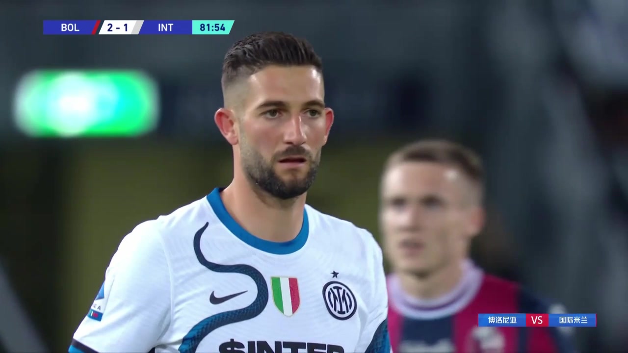 超级超级巨大低级失误！国米门将拉杜踢空送超级大礼（国际米兰门将拉杜）