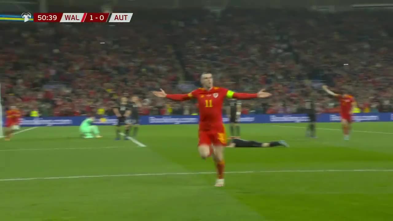 贝尔禁区抽射远角梅开二度 威尔士2-0领先奥地利