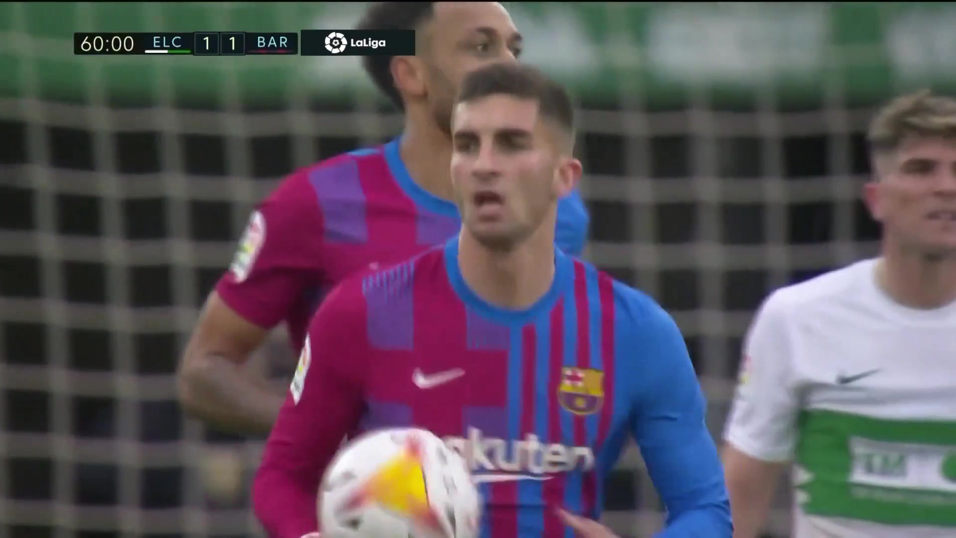 登贝莱传中阿尔巴助攻 费兰推射破门扳平比分（登贝莱和阿扎尔）