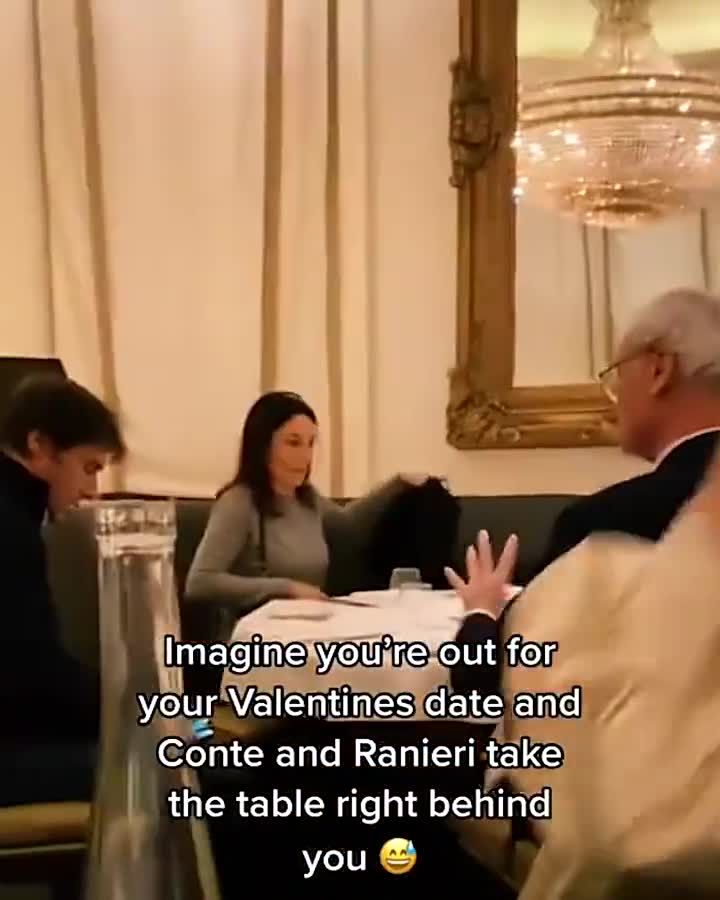 搓衣板警告！当球迷情人节约会偶遇孔蒂&拉涅利（孔蒂踢球）