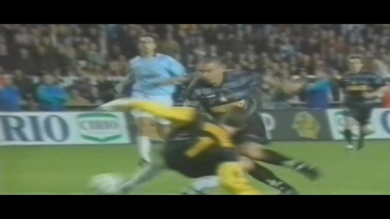 多少人因你爱上蓝黑色 大罗国米时期超强杂耍（蓝黑国际米兰）