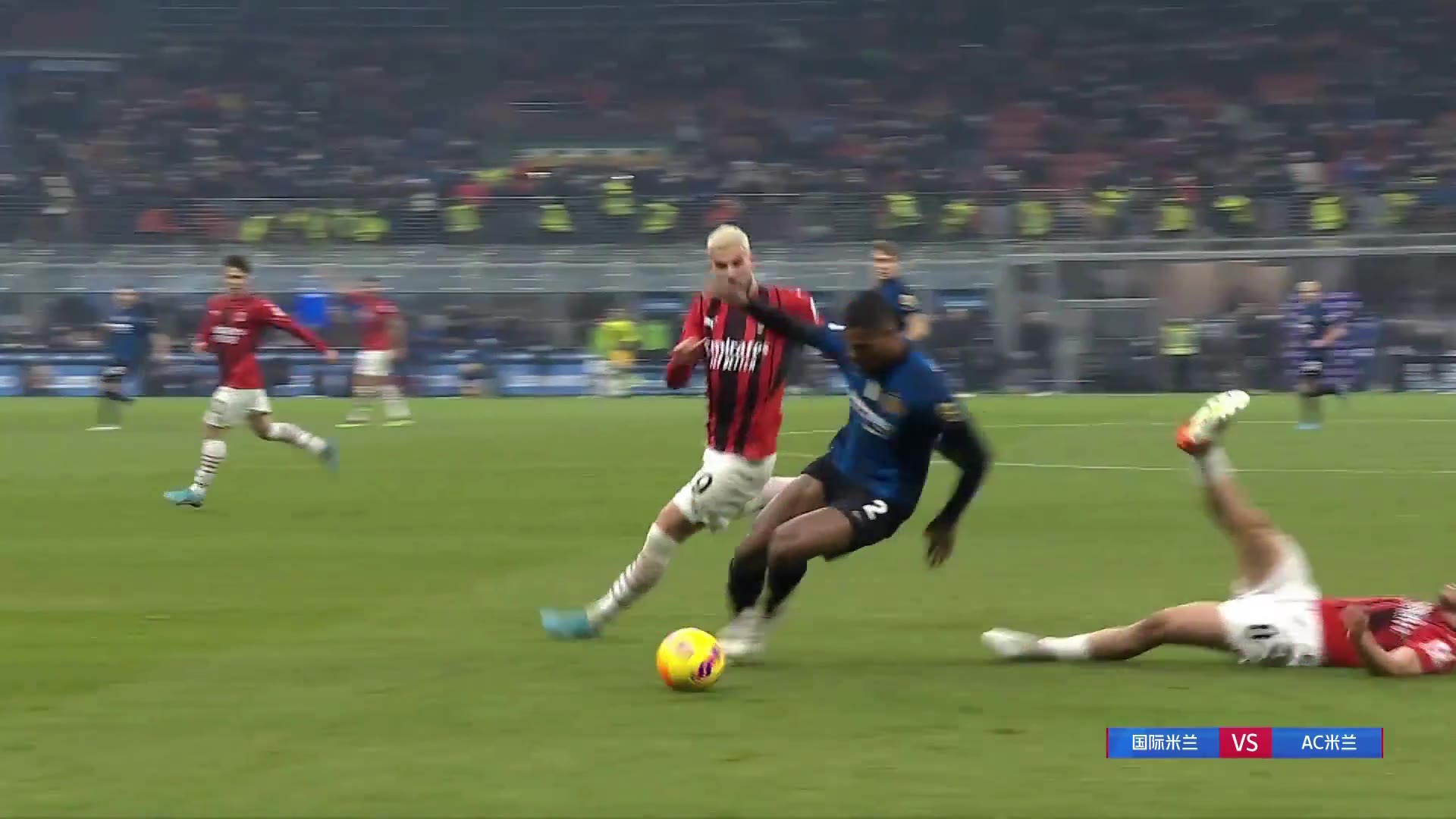 补时最后阶段，特奥铲倒邓弗里斯直红离场（特奥落选）