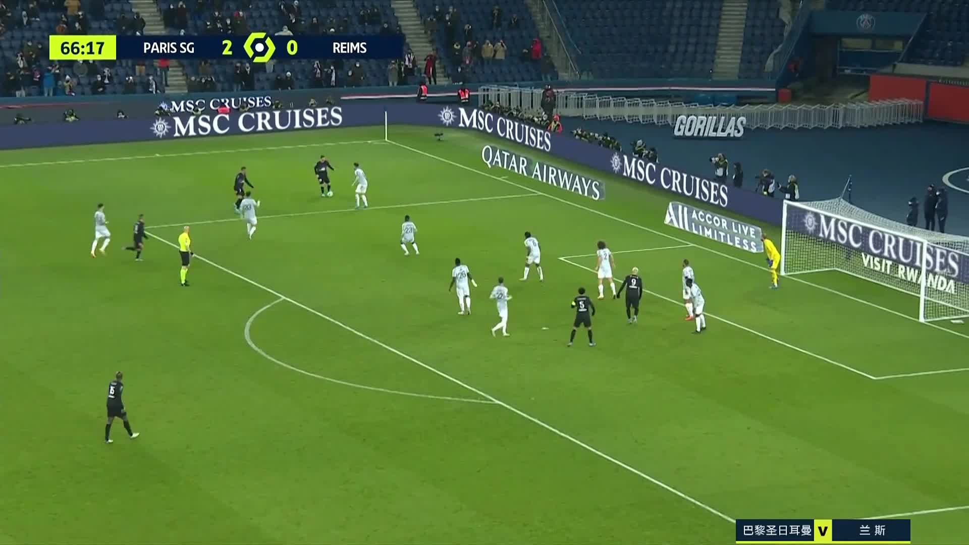 巴黎3-0领先！梅西传球 维拉蒂推射折射变线后破门（巴黎足球梅西）