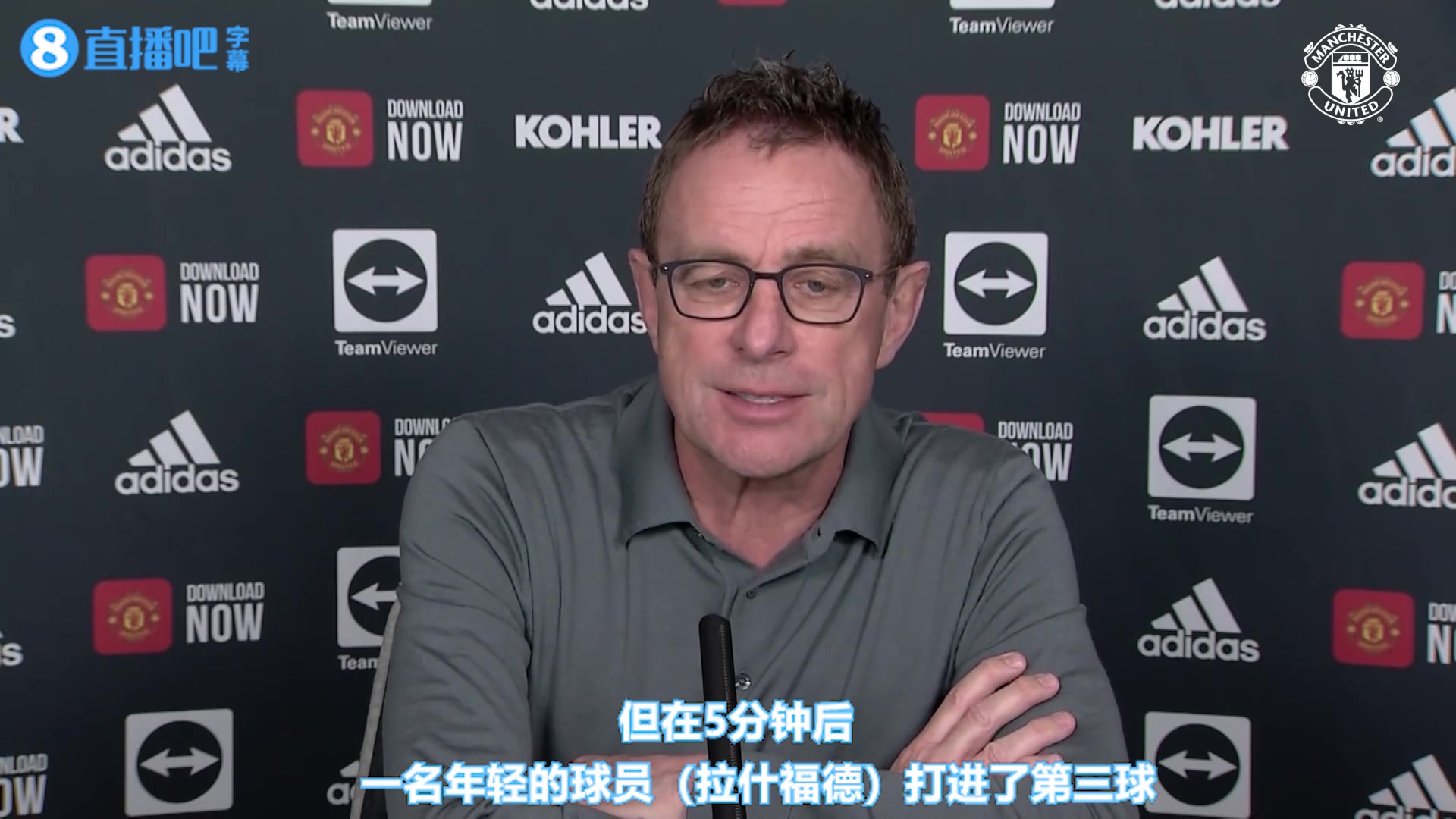 C罗：为什么不换下年轻球员？朗尼克：年轻球员打进了第3球！（c罗为什么不退役）