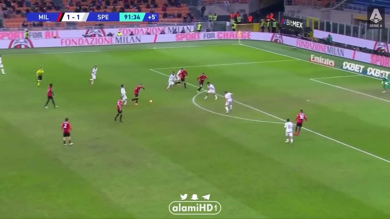 你怎么看？米兰进攻有利 梅西亚斯破门 裁判响哨在先进球无效（ac米兰梅西亚斯）