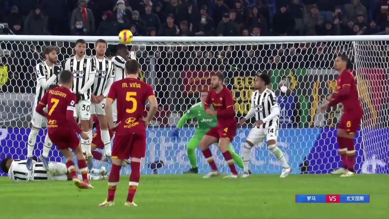 完美弧线！佩莱格里尼任意球攻破尤文（佩来格里尼）