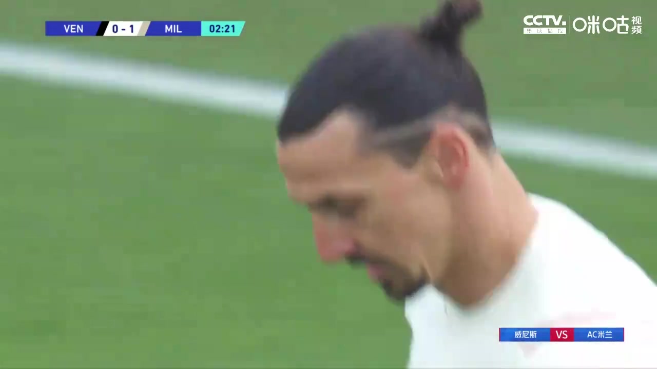 40岁伊布开场2分钟闪击 打入个人2022年首球（39岁伊布进球）