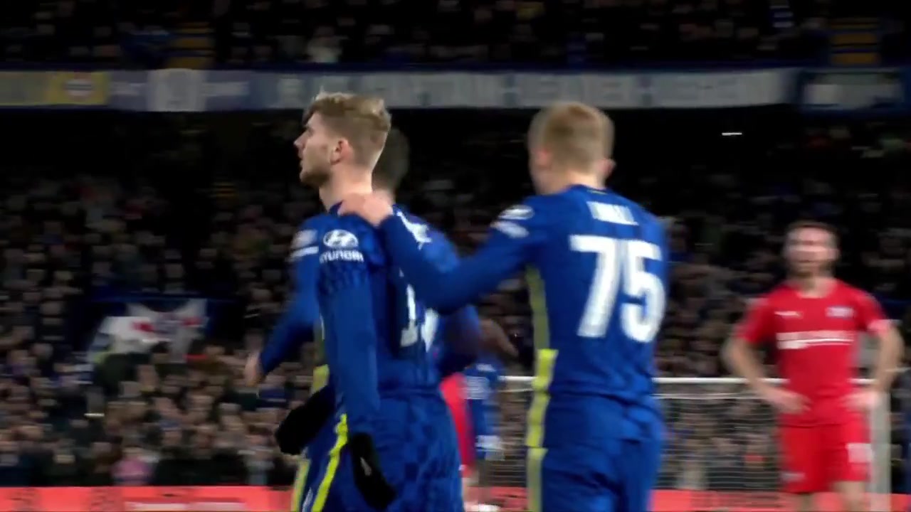 科瓦西奇带球极速推进 维尔纳门前空门轻松打进（科瓦科维奇）